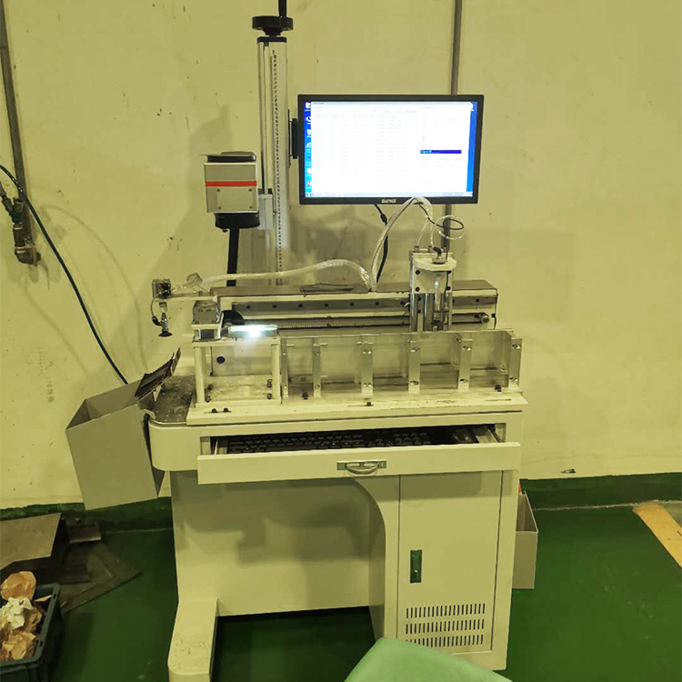 全自動銘牌激光打標機